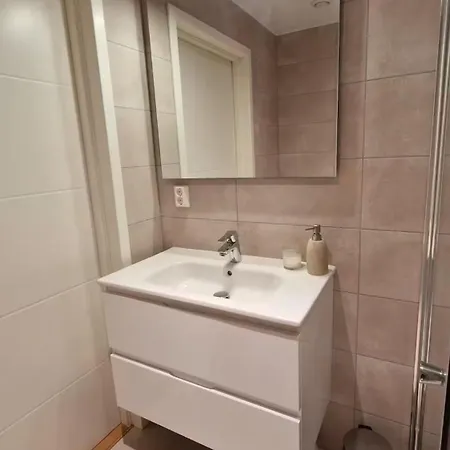 Comfortable With Free Parking Spydeberg