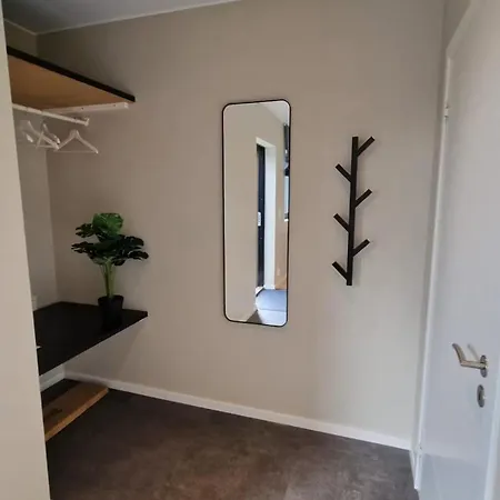 Comfortable With Free Parking *